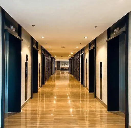 The Modern Flats At Air Residences With Wifi&city View * Manila